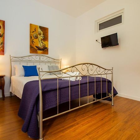 Appartamento In Centro Альгеро Экстерьер фото